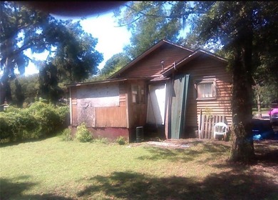 Charming historic home located at 1020 Stonewall Street in the - photo 12