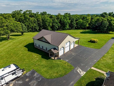 Welcome to your own private country retreat in sought-after - photo 15