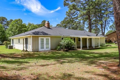 CALLING ALL INVESTORS!! This beautiful 3BR/3BA golf course home - photo 5