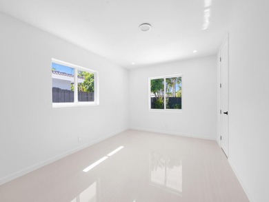 Fully renovated 3/3 pool home in sought-after Coral Ridge Isles - photo 17