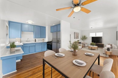 Charming single-story home adjacent to Bay Park featuring 3 - photo 5