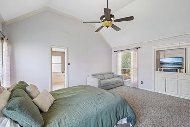 Beautiful two-story home nestled on a quiet cul-de-sac featuring - photo 30