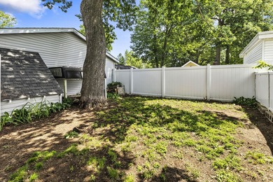 Wake up to beautiful views of Houghton Lake from the spacious - photo 33