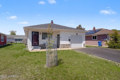 Beautifully renovated home in the sought-after 55+ community of - photo 2