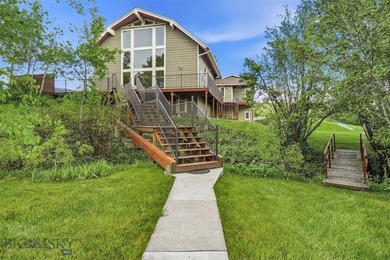 Nestled in the highly sought-after SpringHill Community, this - photo 11