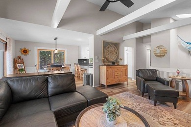 Set in the Purves Lagoon neighborhood, this remodeled - photo 11