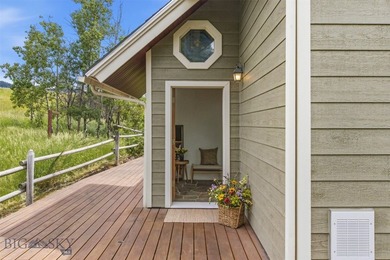 Nestled in the highly sought-after SpringHill Community, this - photo 14