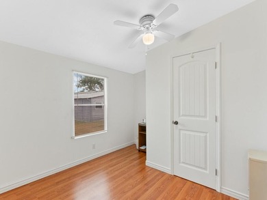 Welcome to this charming 2-bedroom, 1.5-bathroom manufactured - photo 14
