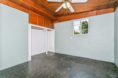 ATTENTION INVESTORS & CASH BUYERS: High-Upside Flip or Rental - photo 22