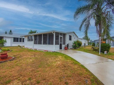 Welcome to this charming 2-bedroom, 1.5-bathroom manufactured - photo 22