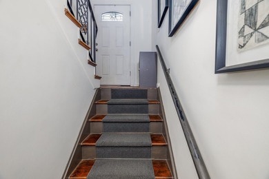 Welcome to this beautifully maintained 4-bedroom, 2.5-bath - photo 27