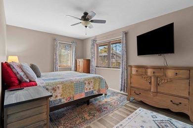 Set in the Purves Lagoon neighborhood, this remodeled - photo 27