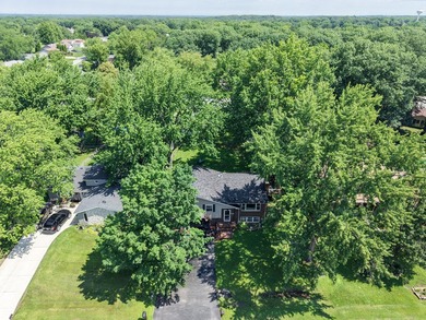 Welcome to this beautifully maintained 4-bedroom, 2.5-bath - photo 33