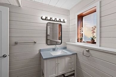 Set in the Purves Lagoon neighborhood, this remodeled - photo 33