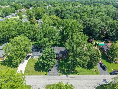 Welcome to this beautifully maintained 4-bedroom, 2.5-bath - photo 34