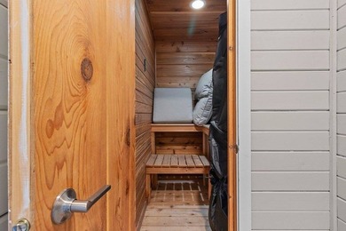 Set in the Purves Lagoon neighborhood, this remodeled - photo 38