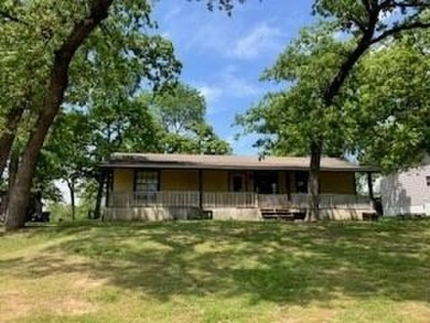 Lake Home For Sale in Tool, Texas