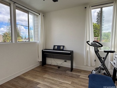 Welcome to Mililani Terrace! This well-maintained unit offers a - photo 6