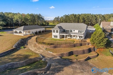 Luxury Weiss Lake waterfront estate offering 5,618 heated sq ft - photo 1
