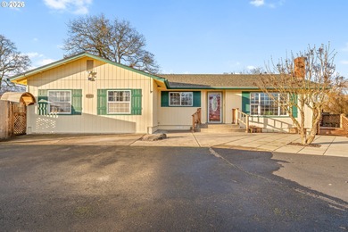 Lake Home For Sale in Sthelens, Oregon