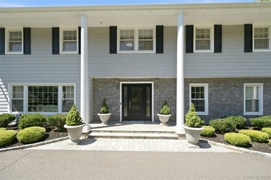 This absolutely stunning, updated Colonial offers timeless - photo 5