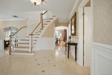 This absolutely stunning, updated Colonial offers timeless - photo 8