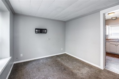 Located in Rochester's 19th Ward proper! This move-in-ready home - photo 11