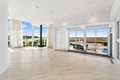 Commanding one of the most coveted positions in Hewlett Bay Park - photo 11