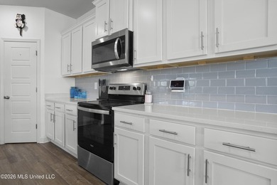 Welcome to your dream home in Windmill Ridge! Situated on a - photo 14