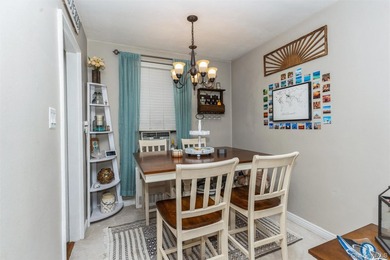 Welcome Home! Step into this beautifully maintained, sun-kissed - photo 5