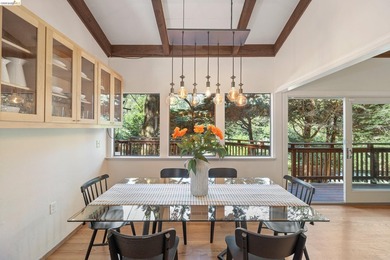 Majestic nature lover's retreat in the heart of Montclair. This - photo 17