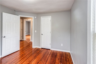 Located in Rochester's 19th Ward proper! This move-in-ready home - photo 21