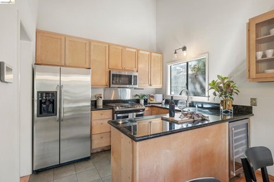 Majestic nature lover's retreat in the heart of Montclair. This - photo 22