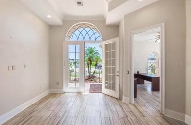 Expansive Luxury Home 5/4 with golf course views and inground - photo 27