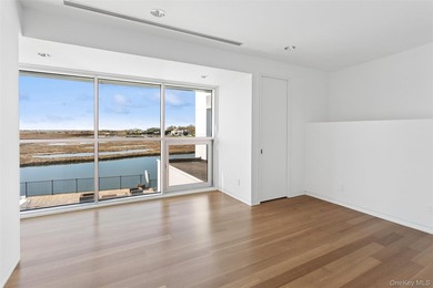 Commanding one of the most coveted positions in Hewlett Bay Park - photo 30