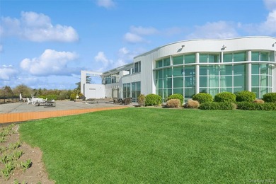 Commanding one of the most coveted positions in Hewlett Bay Park - photo 35