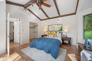 Majestic nature lover's retreat in the heart of Montclair. This - photo 41