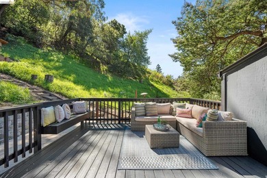 Majestic nature lover's retreat in the heart of Montclair. This - photo 49