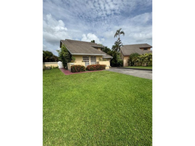 Lake Home For Sale in Davie, Florida