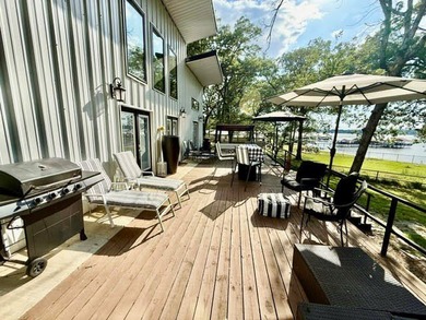 Prime 10-Acre Waterfront Development Opportunity on Cedar Creek - photo 6
