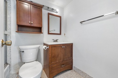 1012 Newport G - photo 9