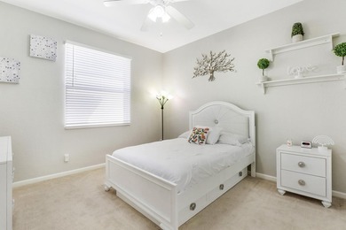 Spacious two-story home featuring 4 bedrooms, 3.5 bathrooms - photo 17
