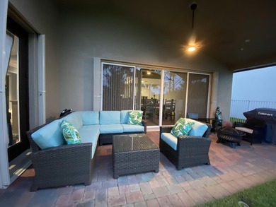 Spacious two-story home featuring 4 bedrooms, 3.5 bathrooms - photo 27