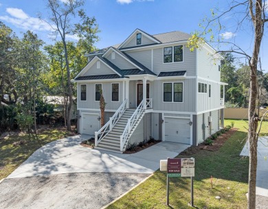 Lake Home For Sale in Meggett, South Carolina