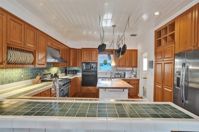 OCEAN ACCESS WATERFRONT OPPORTUNITY IN VENETIAN SHORES! - photo 33