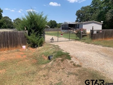 Lake Palestine Home For Sale in Bullard Texas