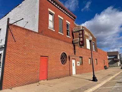 (private lake, pond, creek) Commercial For Sale in Beardstown Illinois