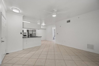 The only 1 bedroom with a garage available at Emerald Dunes, a - photo 8