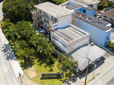 Stellar location to the right of St. Louis/Chaminade entrance - photo 1