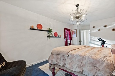 This bright and spacious commuter's dream offers everything you - photo 12